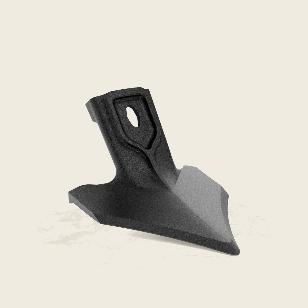 Durable knock-on sweep for tillage machines, engineered to last longer in the field